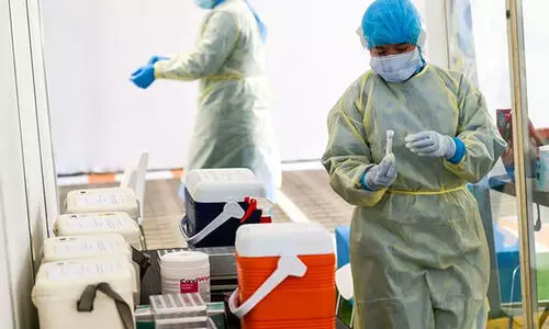 രാജ്യത്തെ സർക്കാർ ജീവനക്കാർ രണ്ടാഴ്ച കൂടുമ്പോൾ കോവിഡ് പരിശോധന നടത്തണം