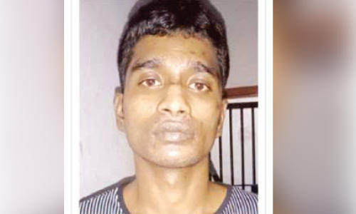 ഒാ​ട്ടോ റി​ക്ഷ തൊ​ഴി​ലാ​ളി​യെ ബോംബെറിഞ്ഞ് കൊല്ലാൻ ശ്രമിച്ച കേസിലെ മുഖ്യപ്രതി പിടിയിൽ