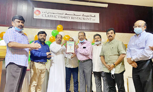 കെ.വി. രവീന്ദ്രന് യാത്രയയപ്പ് നൽകി