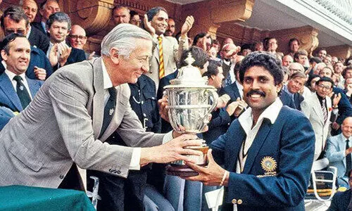 ഇതിഹാസങ്ങൾ വല്ലപ്പോ​ഴുമേ പിറക്കൂ, ശരിക്കും അയാ​ളൊരു ഇതിഹാസമായിരുന്നു; കപിലിന്​ 62ാം പിറന്നാൾ