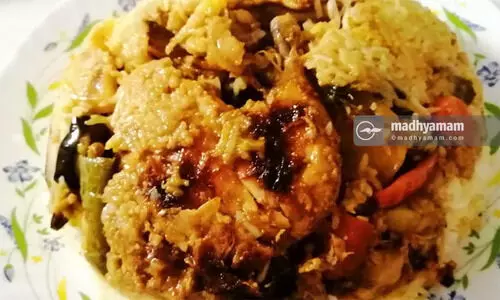 ചി​ക്ക​നൊപ്പം പ​ച്ച​ക്ക​റി​ കൂ​ടി ചേ​ർ​ത്താൽ കിടിലൻ മ​ഖ്‌​ലൂ​ബ