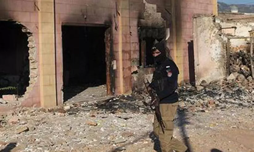 പാ​കി​സ്​​താ​നി​ലെ ത​ക​ർ​ത്ത  ക്ഷേ​ത്രത്തിൽ ന്യൂ​ന​പ​ക്ഷ ക​മീ​ഷ​ൻ  സ​ന്ദ​ർ​ശനം നടത്തി