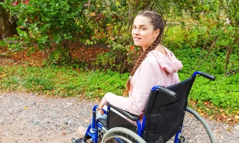 അസുഖമാണെന്ന് കള്ളം പറഞ്ഞു; മകളെ എട്ട്​ വർഷം വീൽചെയറിൽ ഇരുത്തി അമ്മ