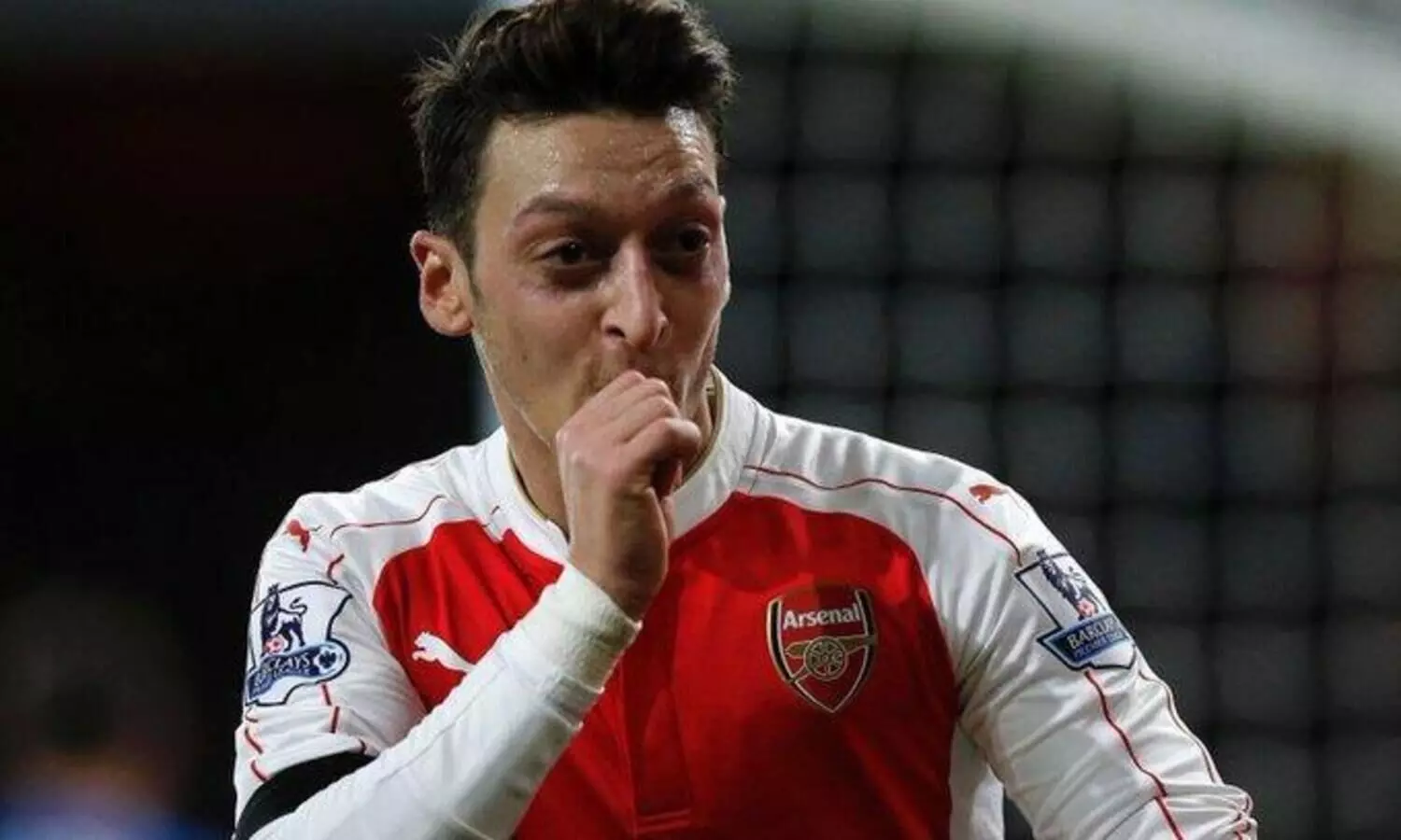 ആഴ്​സണൽ പുറത്തിരുത്തിയ ഓസിൽ ക്ലബ്​ വിട്ട്​ തുർക്കിയിലേക്ക്​