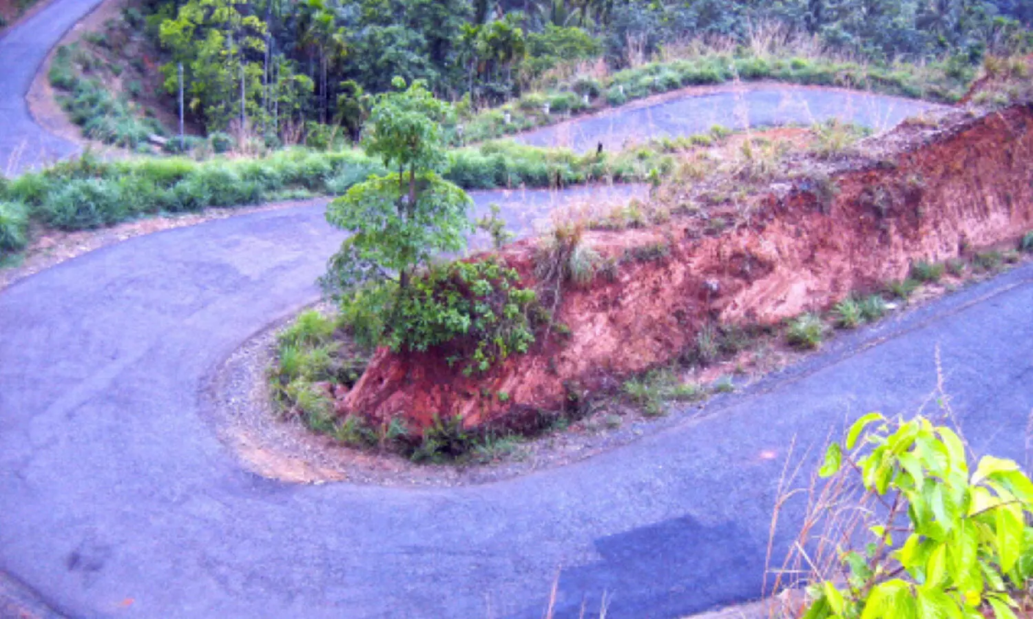 kottiyoor-wayanad pass road