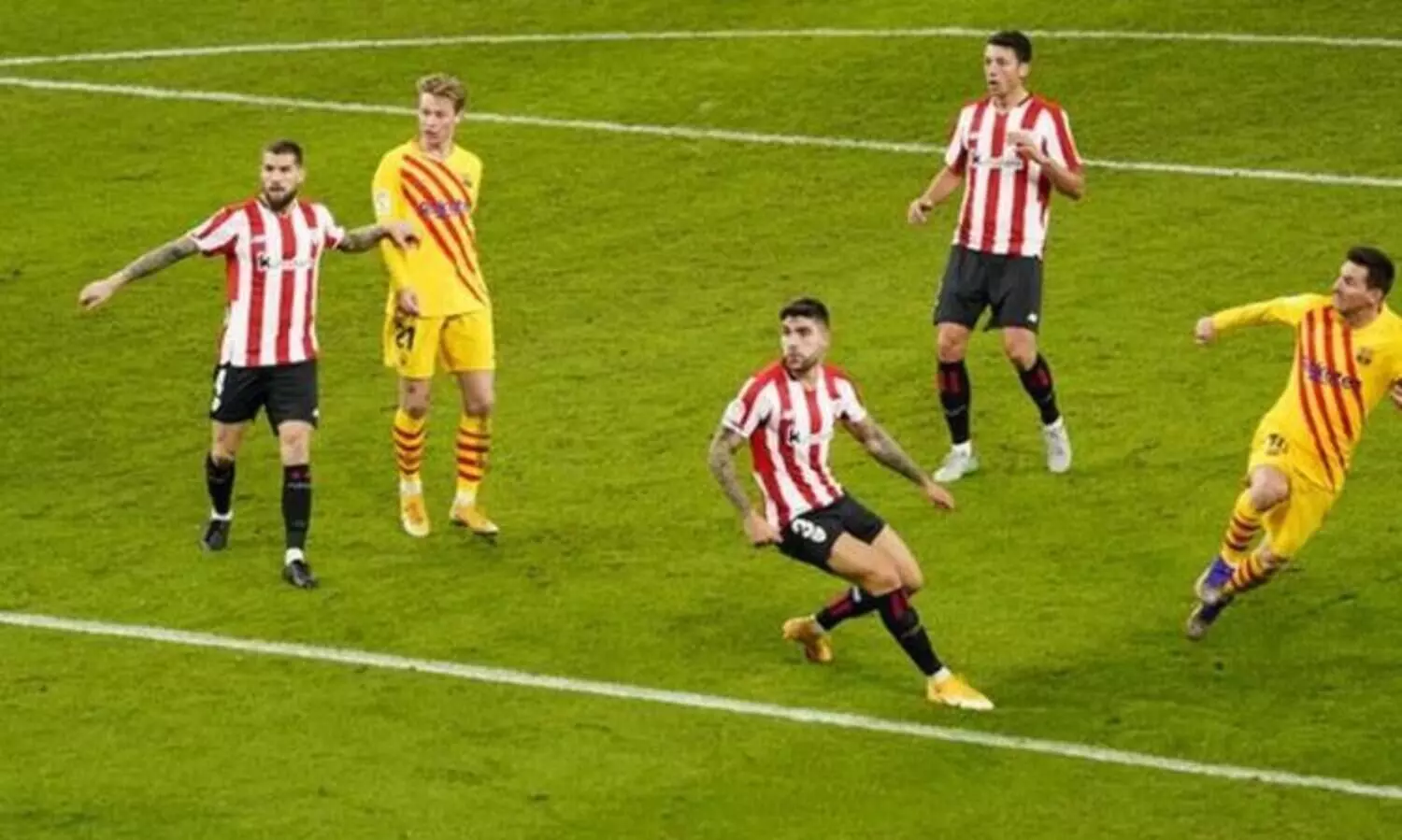 barcelona win with the help of Messi magic