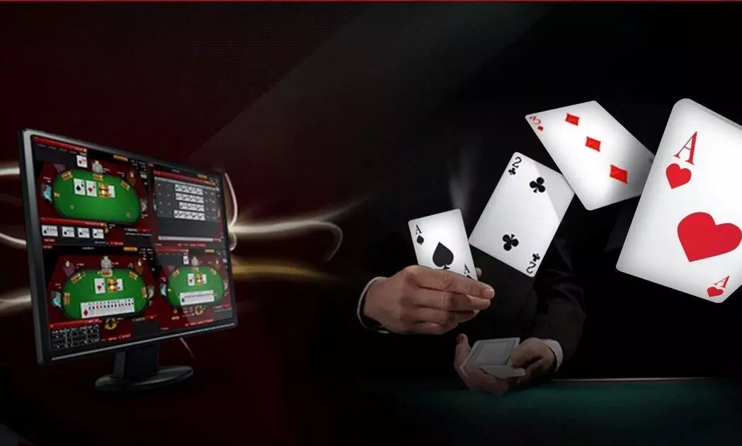 ആത്മഹത്യ ചെയ്ത യുവതിയുടെ ഒരു കോടിയോളം രൂപയുടെ ബാങ്ക് ഇടപാട്: പണം പോയത് ഓൺലൈൻ റമ്മിവഴിയെന്ന് ആത്മഹത്യ ചെയ്ത യുവതിയുടെ ഒരു കോടിയോളം രൂപയുടെ ബാങ്ക് ഇടപാട്: പണം പോയത് ഓൺലൈൻ റമ്മിവഴിയെന്ന്