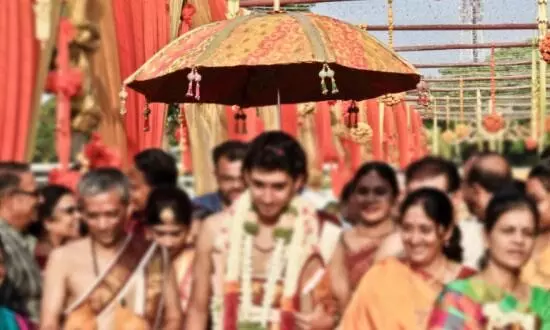 സാധാരണ വിവാഹത്തിന്​ 25000 രൂപ, പൂജാരിയെ കല്യാണം കഴിച്ചാൽ മൂന്ന്​ ലക്ഷം; ബ്രാഹ്​​മണർക്ക്​ പ്രത്യേക പദ്ധതിയുമായി കർണാടക