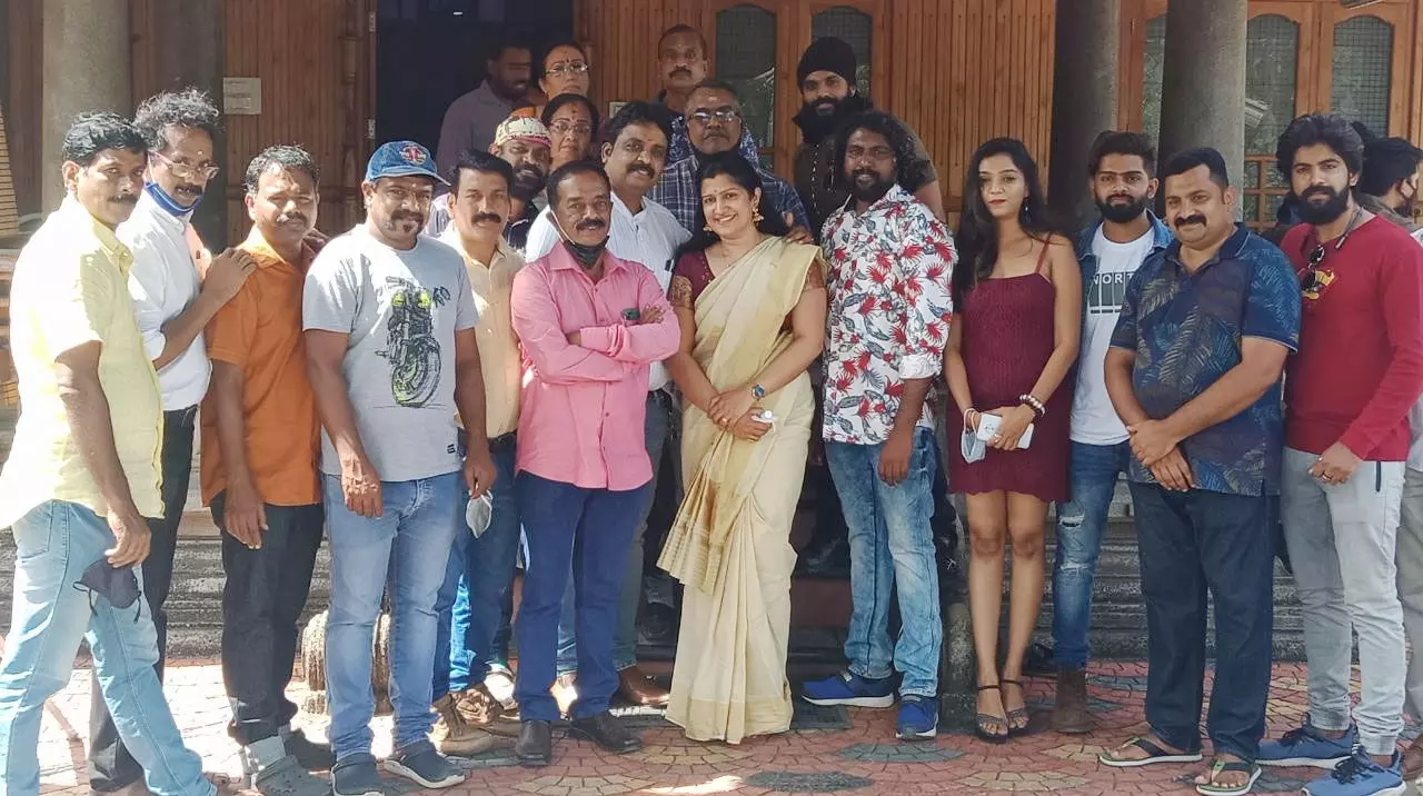 ഇന്ദ്രൻസി​െൻറ വിത്തിന്‍ സെക്കന്‍ഡ്സ് പുനലൂരില്‍