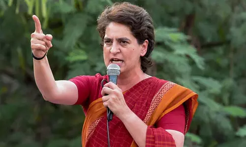 ബദൗൻ കൂട്ടബലാത്സംഗക്കൊല: വനിതാ കമ്മീഷനെതിരെ പ്രിയങ്ക ഗാന്ധി