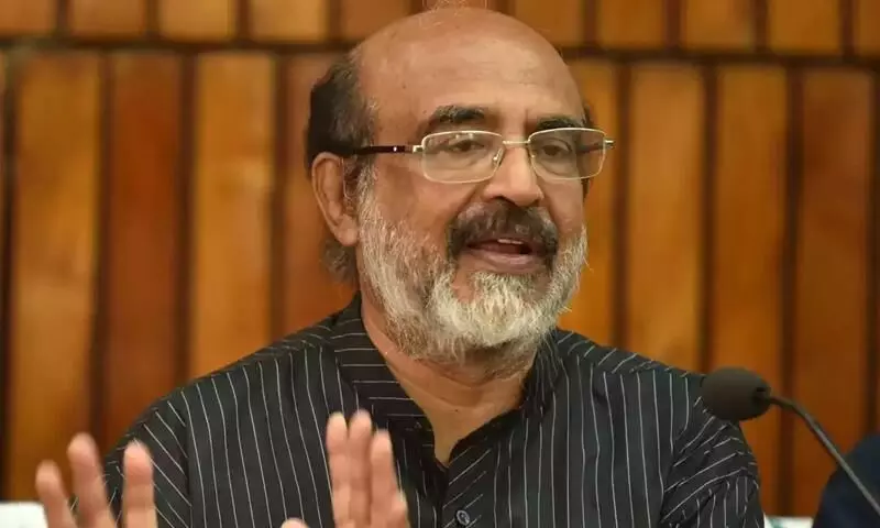 ധനമന്ത്രിക്കെതിരായ അവകാശലംഘന നോട്ടീസ്: അന്തിമ റിപ്പോർട്ട് ഈ മാസം നിയമസഭയിൽ െവക്കും ധനമന്ത്രിക്കെതിരായ അവകാശലംഘന നോട്ടീസ്: അന്തിമ റിപ്പോർട്ട് ഈ മാസം നിയമസഭയിൽ െവക്കും