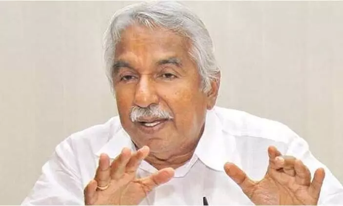 യു.ഡി.എഫ് സർക്കാർ ആഴ്ചയിൽ ഒരു പാലം നിർമിച്ചപ്പോൾ എൽ.ഡി.എഫ് അഞ്ച് വർഷം കൊണ്ട് നിർമിച്ചത് ഒരു പാലം -ഉമ്മൻ ചാണ്ടി യു.ഡി.എഫ് സർക്കാർ ആഴ്ചയിൽ ഒരു പാലം നിർമിച്ചപ്പോൾ എൽ.ഡി.എഫ് അഞ്ച് വർഷം കൊണ്ട് നിർമിച്ചത് ഒരു പാലം -ഉമ്മൻ ചാണ്ടി