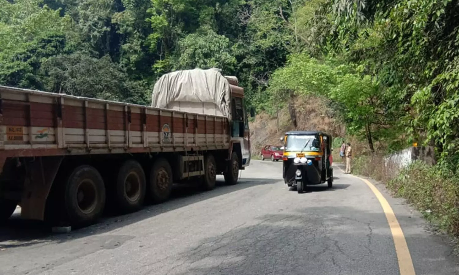 Thamarassery Ghat road
