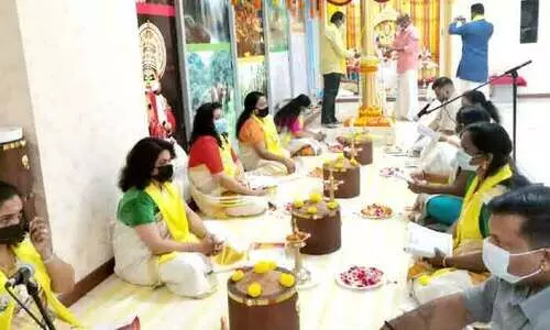 ദു​ബൈ​യി​ല്‍ ശി​വ​ഗി​രി തീ​ര്‍ഥാ​ട​നം ന​ട​ത്തി