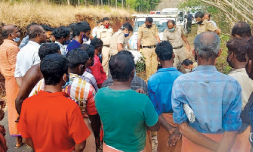 ദാരുണാന്ത്യങ്ങളുടെ ഞെട്ടലിൽ കാ​സ​ർ​കോ​ട് ജില്ല