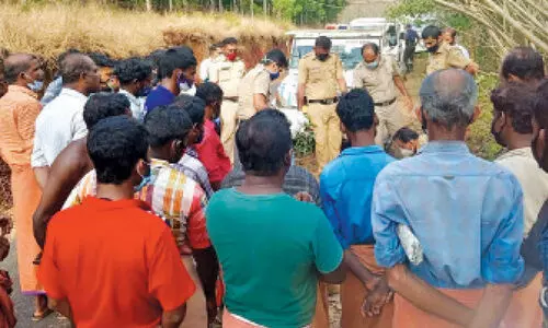 ദാരുണാന്ത്യങ്ങളുടെ ഞെട്ടലിൽ കാ​സ​ർ​കോ​ട് ജില്ല