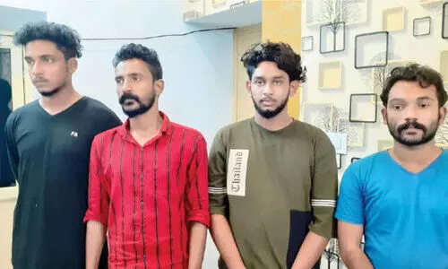യുവാവിനെ തട്ടിക്കൊണ്ടുപോയി കൊലപ്പെടുത്താൻ ശ്രമം: നാലുപേർ പിടിയിൽ