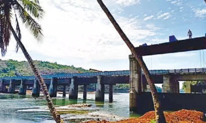 പാലായി അണ​ക്കെട്ട്​ പാലം നിർമാണം അന്തിമഘട്ടത്തിൽ