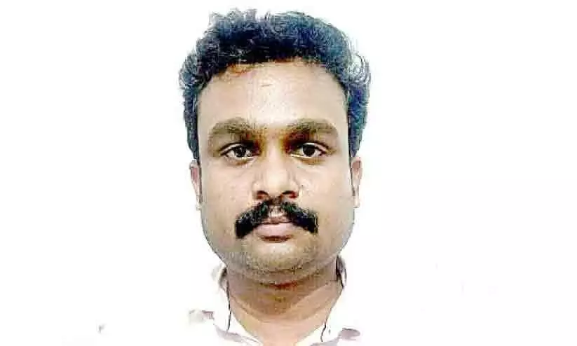 Man arrested after seizing Rs 27 lakh and land on promise of marriage Man arrested after seizing Rs 27 lakh and land on promise of marriage