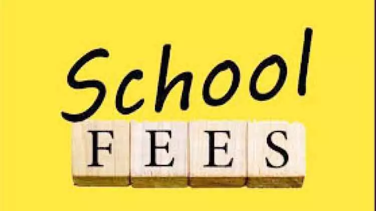 സ്​​കൂ​ൾ ഫീ​സ്​ വ​ർ​ധ​ന​ അ​നു​മ​തി അ​നു​സ​രി​ച്ച്​ മാ​ത്രം