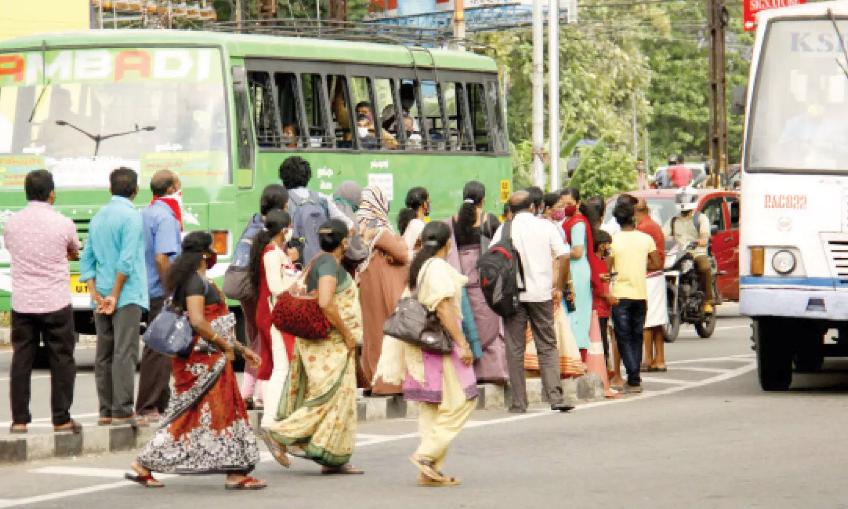 എന്ന് വരും പാസഞ്ചർ‍‍? കാത്തിരിക്കുന്നത് ആയിരങ്ങൾ