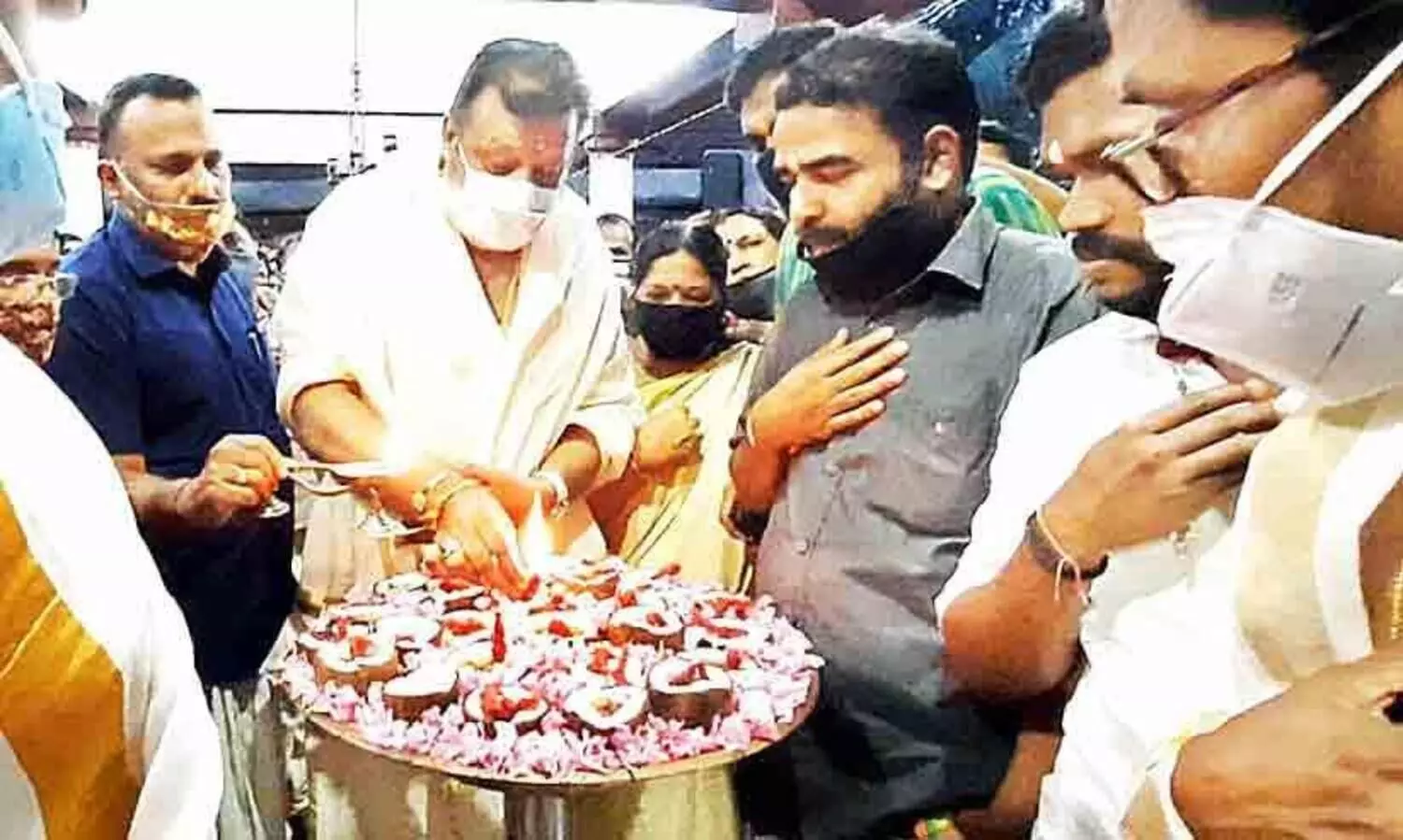 BJPs function in victory in the fifth division of the Municipal Council