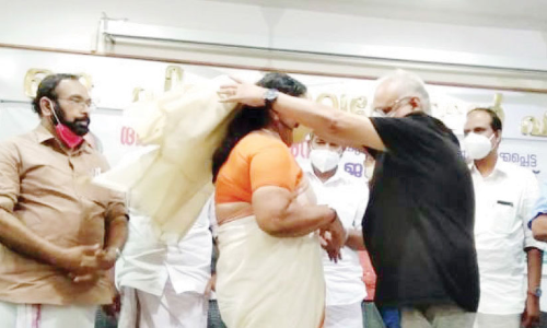 അ​ഴി​യൂ​രിലെ എല്‍.ഡി.എഫ് വിമത സ്ഥാനാര്‍ഥിക്ക് സ്വീകരണം; എൽ.ജെ.ഡിയില്‍ തര്‍ക്കം