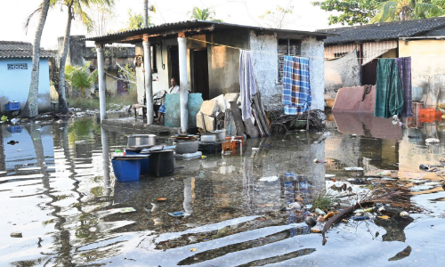 കൊല്ലം ജില്ലയെ വലച്ച്​ വേലിയേറ്റ ദുരിതം