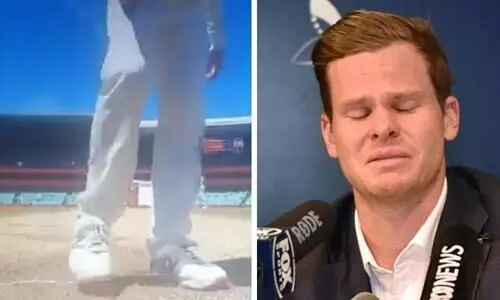 Steve Smith Rishabh Pant Guard Marks