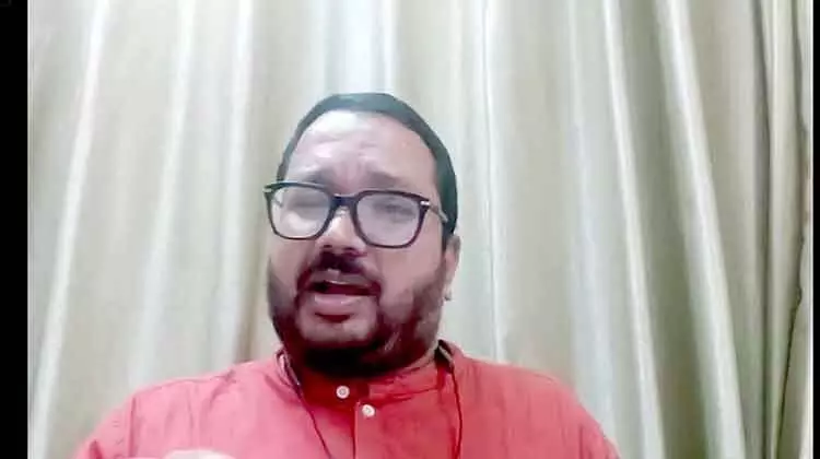 സർക്കാറിനെതിരെ സമരം നടത്തുന്നവരെ രാജ്യദ്രോഹികളാക്കുന്നു –സമദ് കുന്നക്കാവ് സർക്കാറിനെതിരെ സമരം നടത്തുന്നവരെ രാജ്യദ്രോഹികളാക്കുന്നു –സമദ് കുന്നക്കാവ്