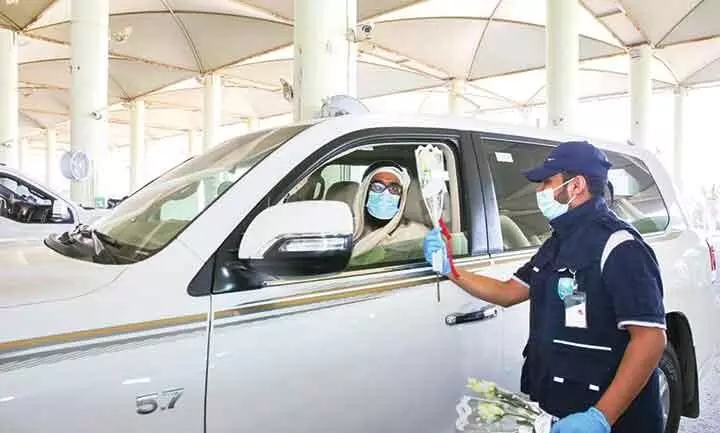 വീണ്ടും പൂക്കുന്നു, ബന്ധങ്ങൾ വീണ്ടും പൂക്കുന്നു, ബന്ധങ്ങൾ