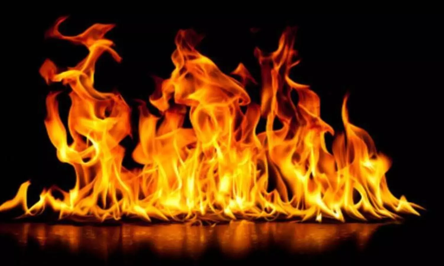 ക്ലാസ്​ റൂമിൽ ഭാര്യയെ പെട്രോൾ ഒഴിച്ച്​ തീകൊളുത്തി കൊല്ലാൻ ശ്രമം; ഭർത്താവ്​ പിടിയിൽ