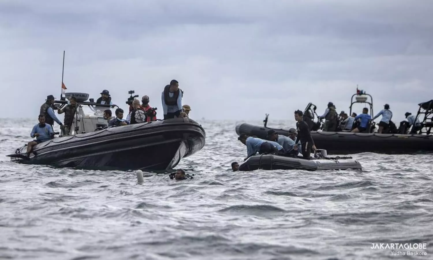 കടലിൽ തകർന്നുവീണ ഇന്തോനേഷ്യൻ വിമാനത്തിന്‍റെ ബ്ലാക് ബോക്സ് കണ്ടെടുത്തു