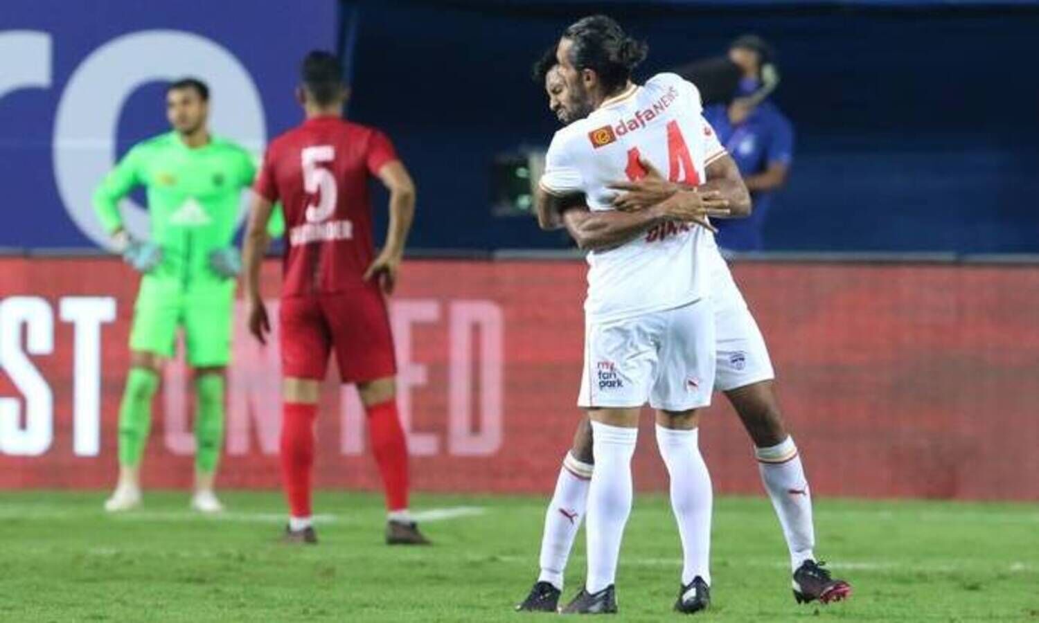 തുടർതോൽവികൾക്കിടയിൽ ബം​ഗ​ളൂ​രു​വി​ന് സമനിലയുടെ​ ആ​ശ്വാ​സം