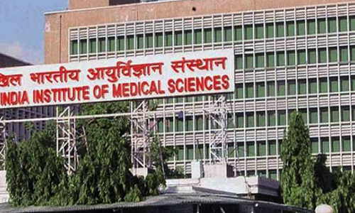 എയിംസ് എം.ബി.ബി.എസ് പ്രവേശനത്തിൽ ക്രമക്കേട്