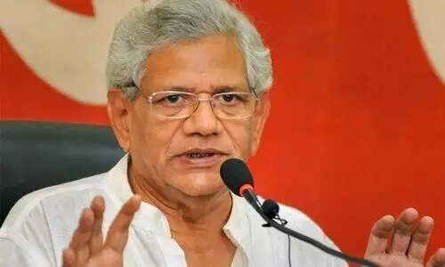 എസ്.​എഫ്.ഐ ആക്രമണം ന്യായീകരിക്കാനാവില്ല; പാർട്ടിയുമായി ബന്ധമുള്ളവരുണ്ടെങ്കിൽ കർശന നടപടി -യെച്ചൂരി