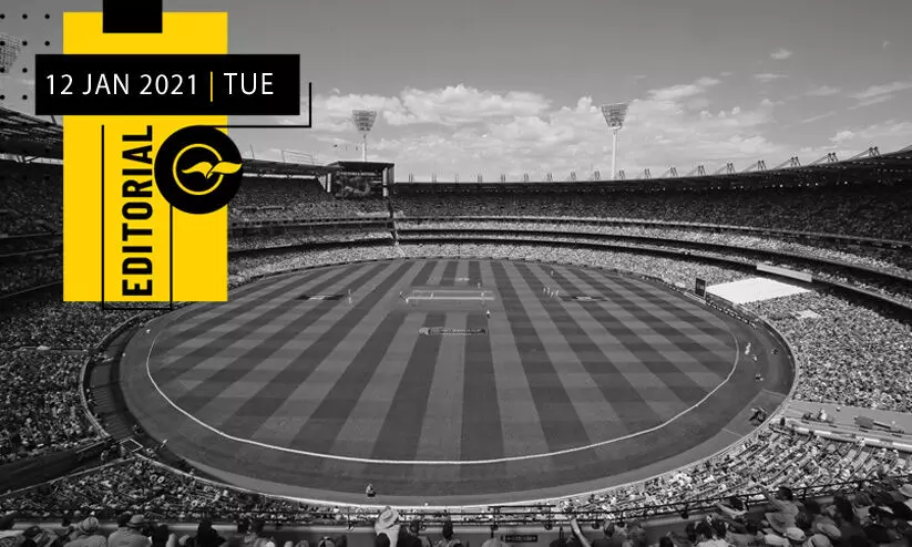 ഗാ​ല​റി​യി​ൽ​നി​ന്നു​യ​രു​ന്ന വം​ശീ​യാ​ക്രോ​ശ​ങ്ങ​ൾ