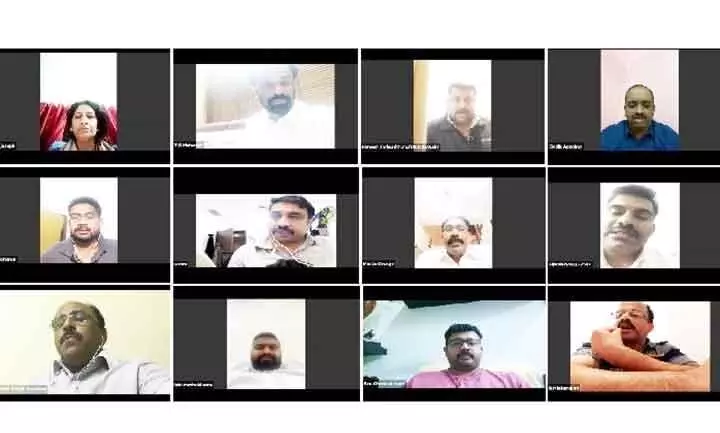 തെരഞ്ഞെടുപ്പ് വിജയികളെ ഒ.െഎ.സി.സി അനുമോദിച്ചു തെരഞ്ഞെടുപ്പ് വിജയികളെ ഒ.െഎ.സി.സി അനുമോദിച്ചു