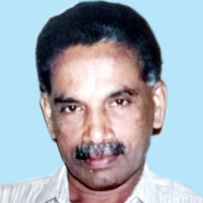 ര​വീ​ന്ദ്ര​ന്‍