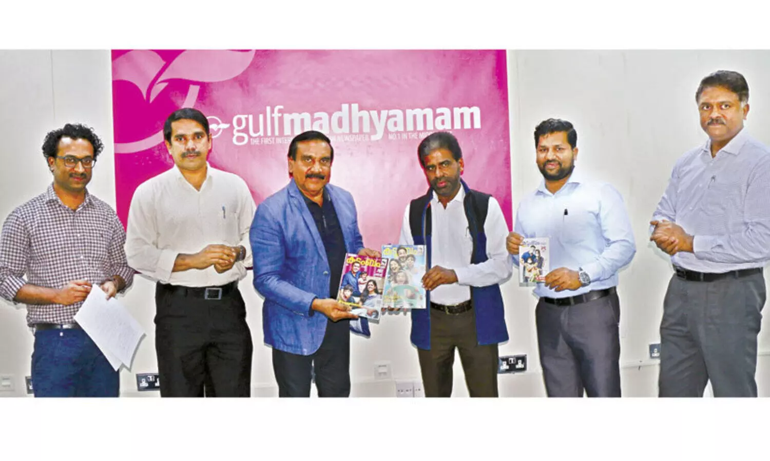 കു​ടും​ബം ഹാ​പ്പി​ന​സ്​ വർധിപ്പിച്ച്​ ഉ​യി​രി​‍െൻറ കാ​വ​ലാ​ളു​ക​ൾ