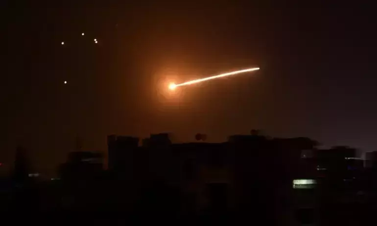 സിറിയക്കുനേരെ ഇസ്രായേൽ ആക്രമണം; സൈനികരുൾ​പെടെ നിരവധി മരണം