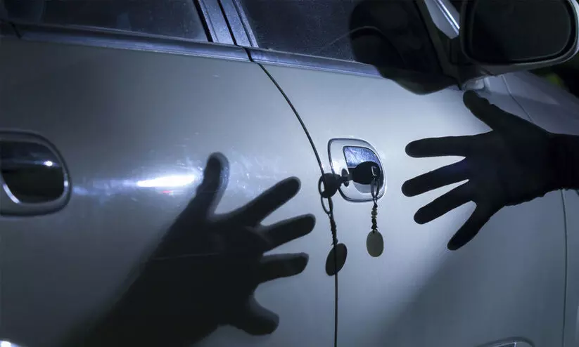 car robbery-representational image