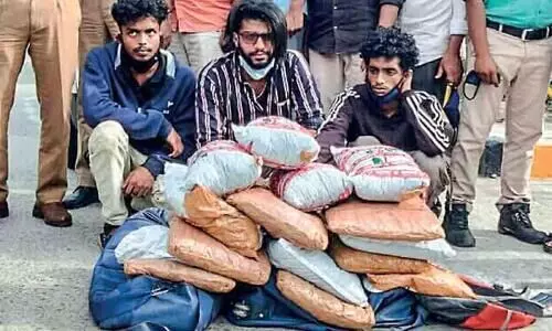 Youths nabbed with 30 kg of cannabis in Valayar