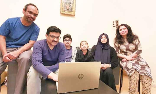 ഗ്ലോ​ബ​ൽ ലി​റ്റി​ൽ സ്കോ​ള​ർ ട്ര​യ​ൽ മ​ത്സ​രം