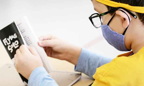 സ്കൂ​ളി​ലേ​ക്ക് മ​ട​ങ്ങു​ന്ന വി​ദേ​ശ വി​ദ്യാ​ർ​ഥി​ക​ൾ നെ​ഗ​റ്റി​വ് സ​ർ​ട്ടി​ഫി​ക്ക​റ്റ് ഹാ​ജ​രാ​ക്ക​ണം