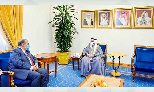 ഇ​ന്ത്യ​ന്‍ അം​ബാ​സ​ഡ​ര്‍ ഉ​പ​പ്ര​ധാ​ന​മ​ന്ത്രി​യു​മാ​യി ച​ര്‍ച്ച ന​ട​ത്തി