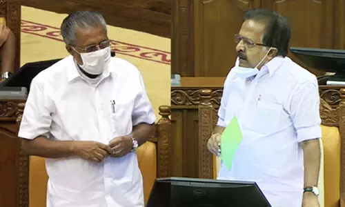pinarayi vijayan-ramesh chennithala