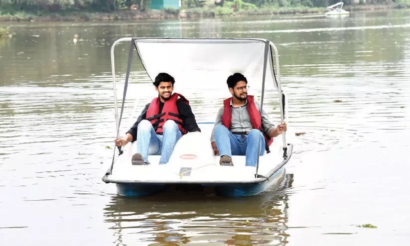 sarovaram kalippoyka sarovaram kalippoyka