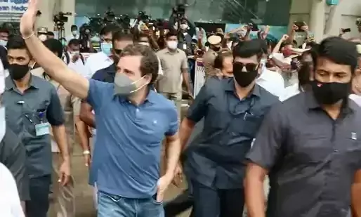 തമിഴ്​നാട്ടി​ലെത്തേണ്ടത്​ കടമ; കർഷകർക്ക്​ പിന്തുണയുമായി ​രാഹുൽ മധുരയിലെത്തി