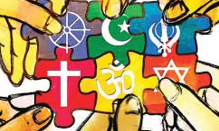 Communal propaganda in the name of Christian churches; Protests against the organizations are strong